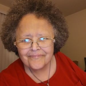 Meet your Posher, Toni